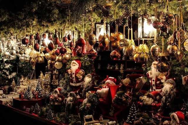 Christmas market stalls in Eastern Belgium blending German and Belgian traditions