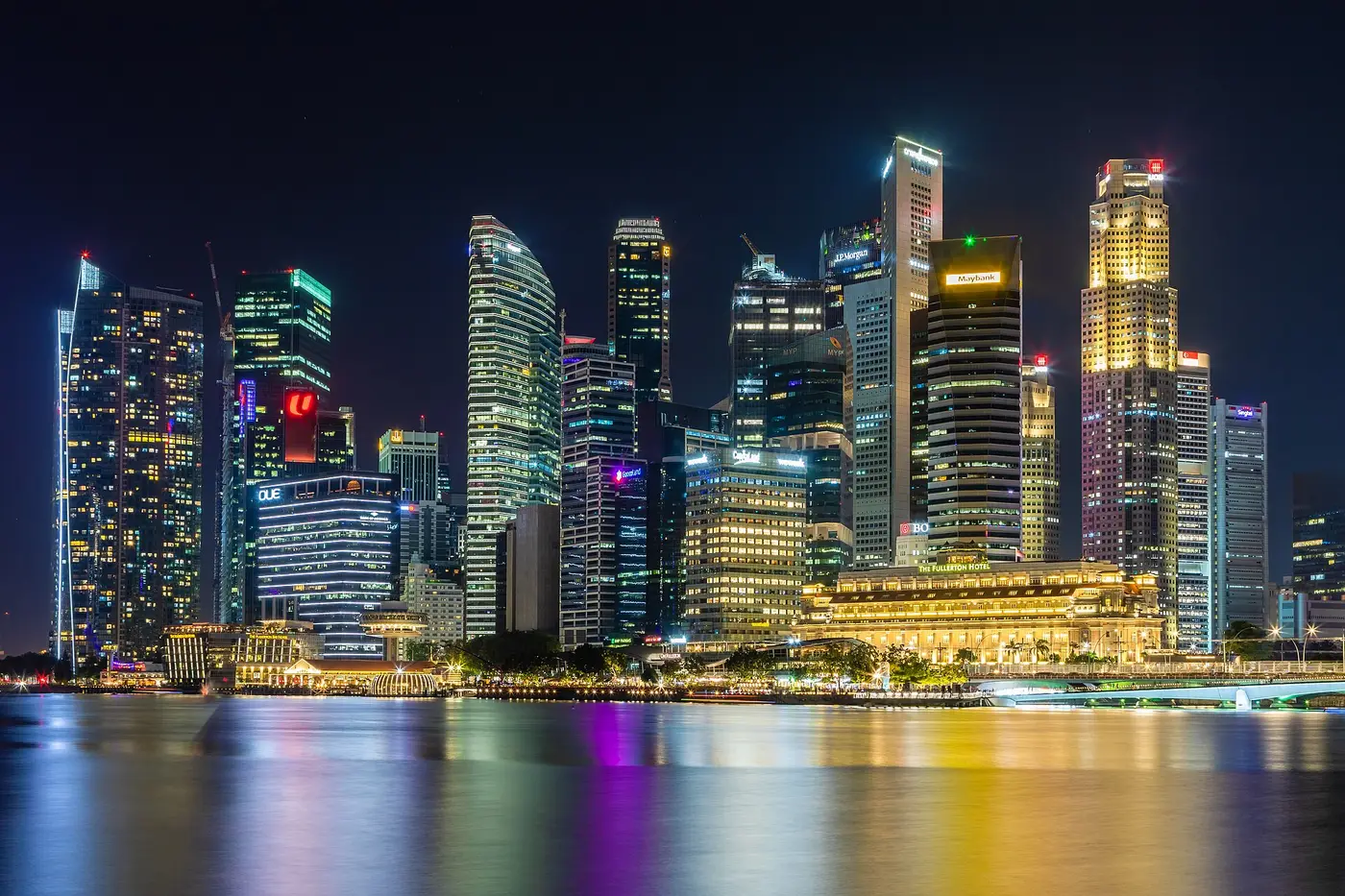 Singapore Marina Bay skyline illuminated at night